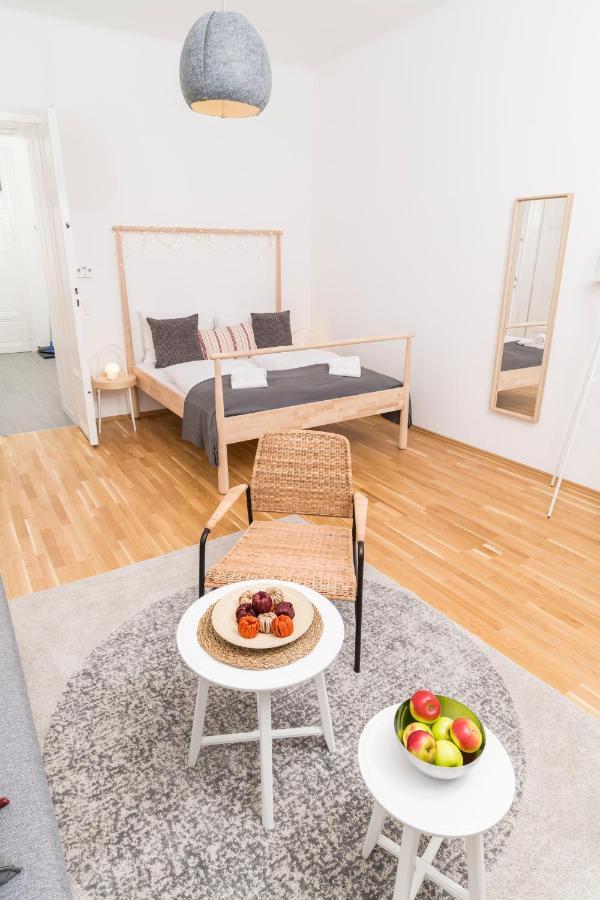 Sigmund Freud Lounge Apartment Wina Bagian luar foto